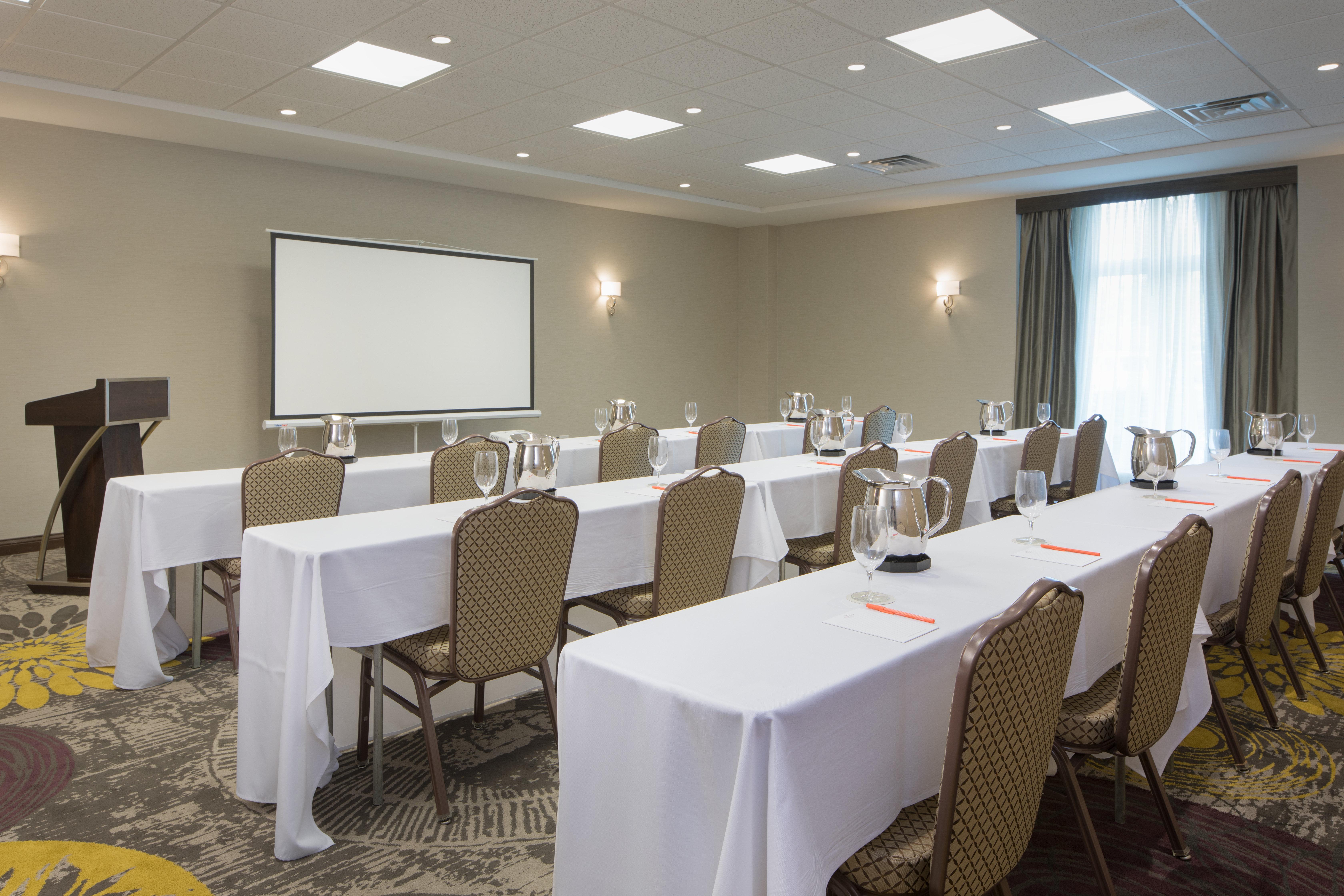 Crowne Plaza Chicago Sw - Burr Ridge By Ihg Hotel Luaran gambar